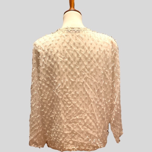 IVORY top BELLA DONA one size button down guipure neck OS - Picture 3 of 4
